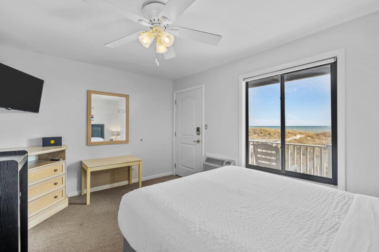 The Beach House Carolina Beach Exterior photo