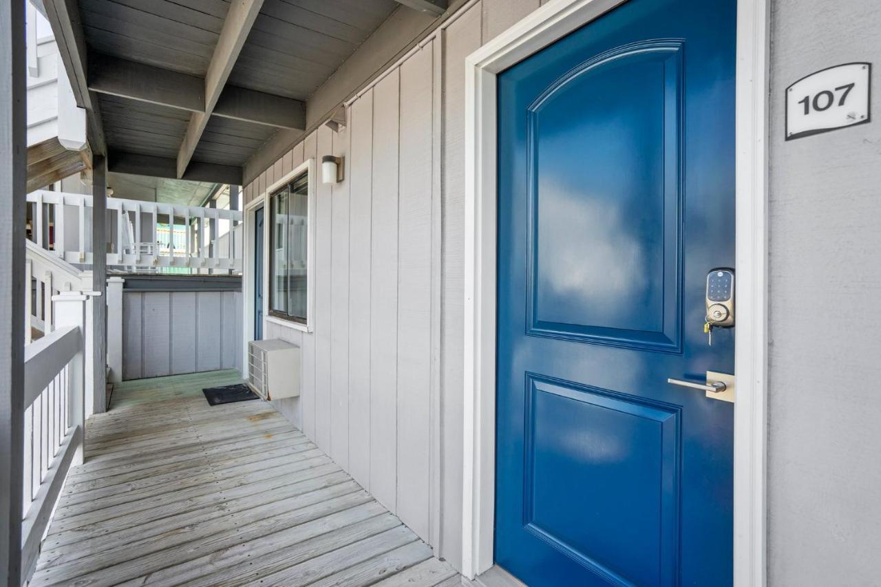 The Beach House Carolina Beach Exterior photo